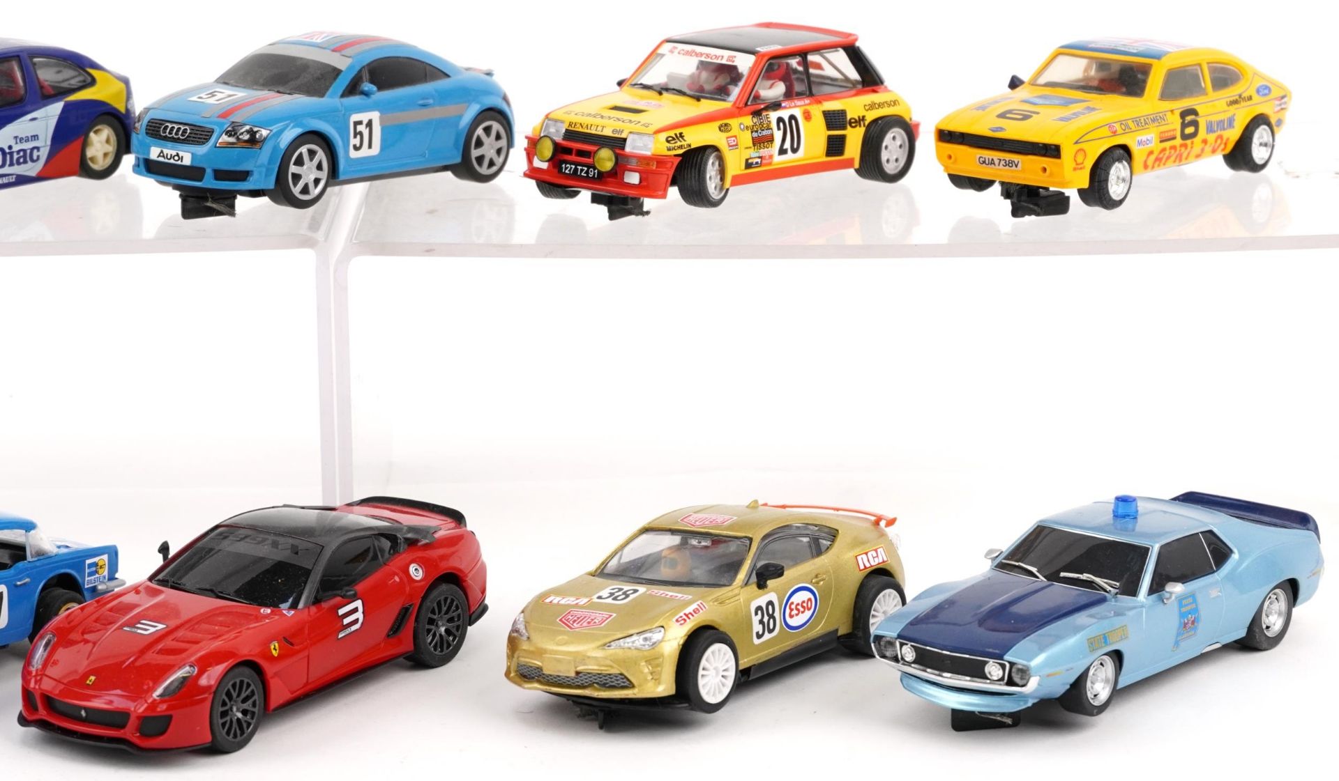 Ten vintage and later Scalextric and Hornby slot cars - Bild 3 aus 3