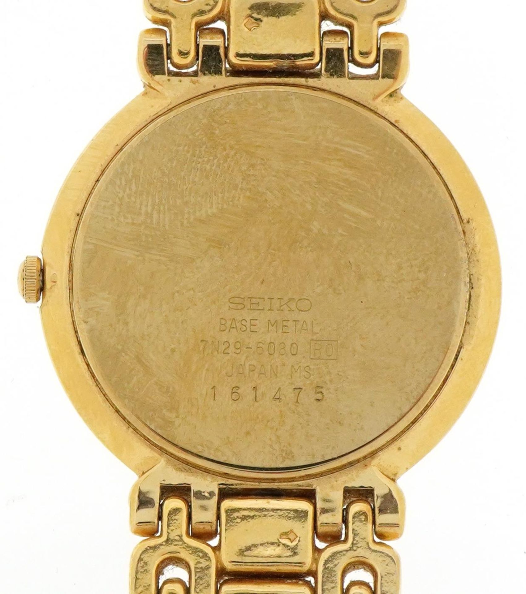 Seiko, gentlemen's gold plated Seiko 6030 quartz wristwatch having black dial with date aperture, - Image 4 of 6