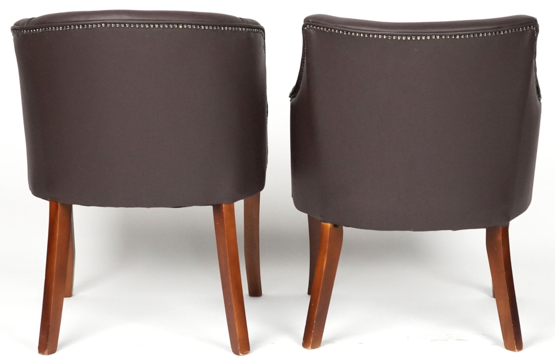 Pair of contemporary brown faux leather tub chairs, each 76cm high - Bild 4 aus 4