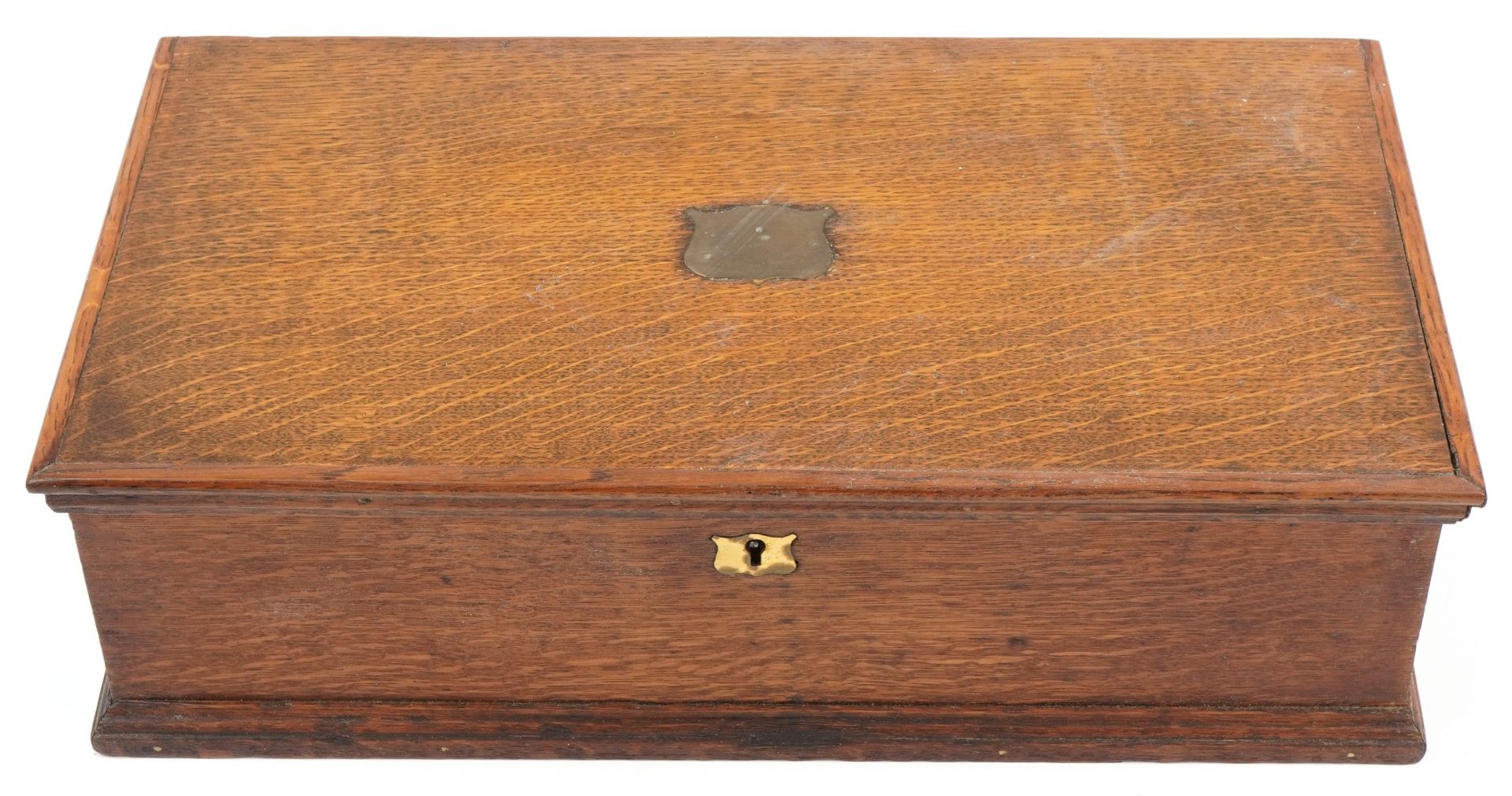 19th century oak workbox with fitted lift out interior and brass carrying handles, 14.5cm H x 48cm W - Bild 4 aus 6