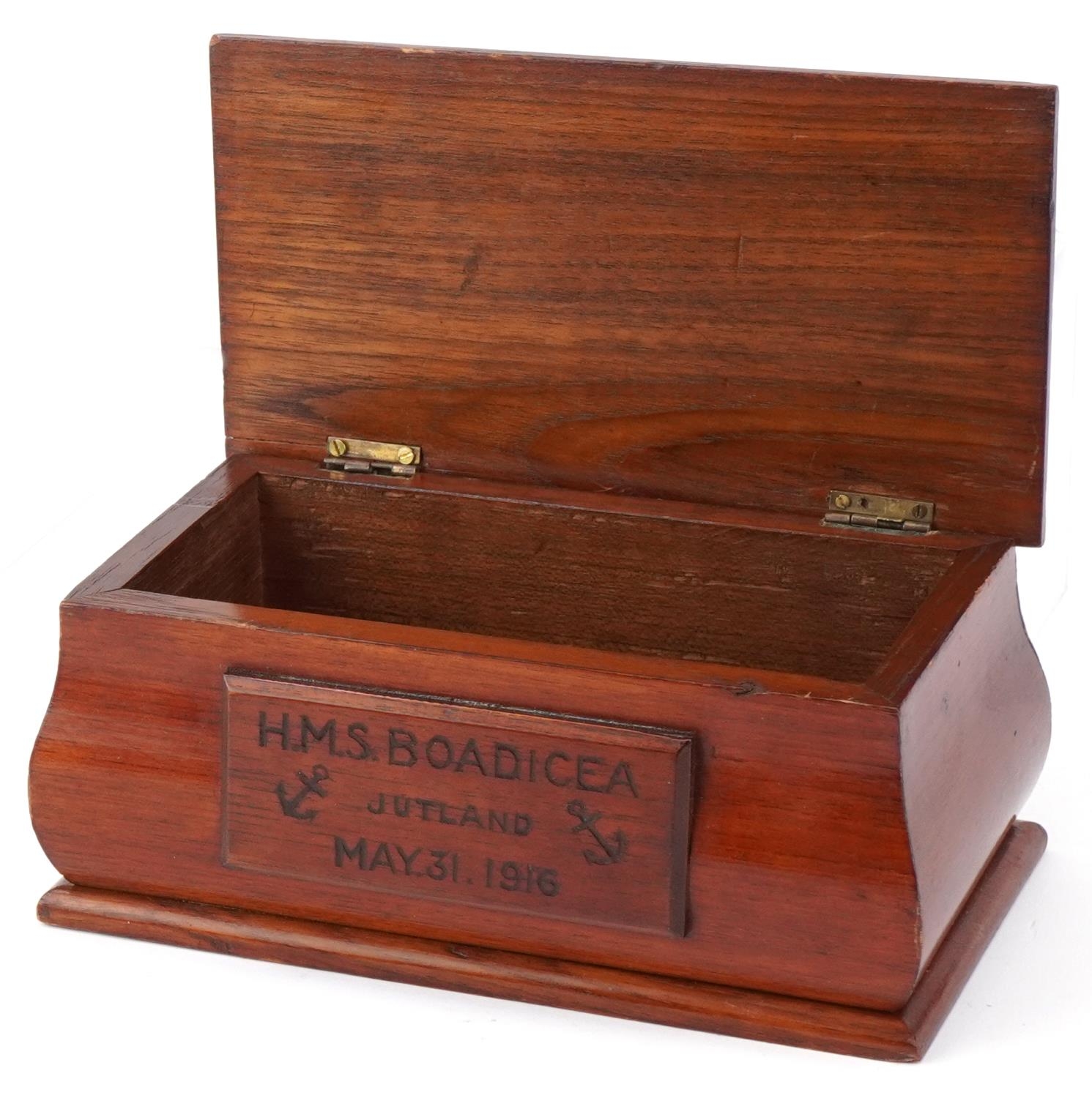 Military World War I naval interest mahogany box, HMS Boadicea Jutland May 31st 1916, 10cm H x - Bild 2 aus 5