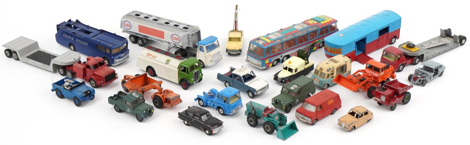 Vintage and later diecast vehicles including Corgi Major, Racing Car Transporter, Dinky AEC