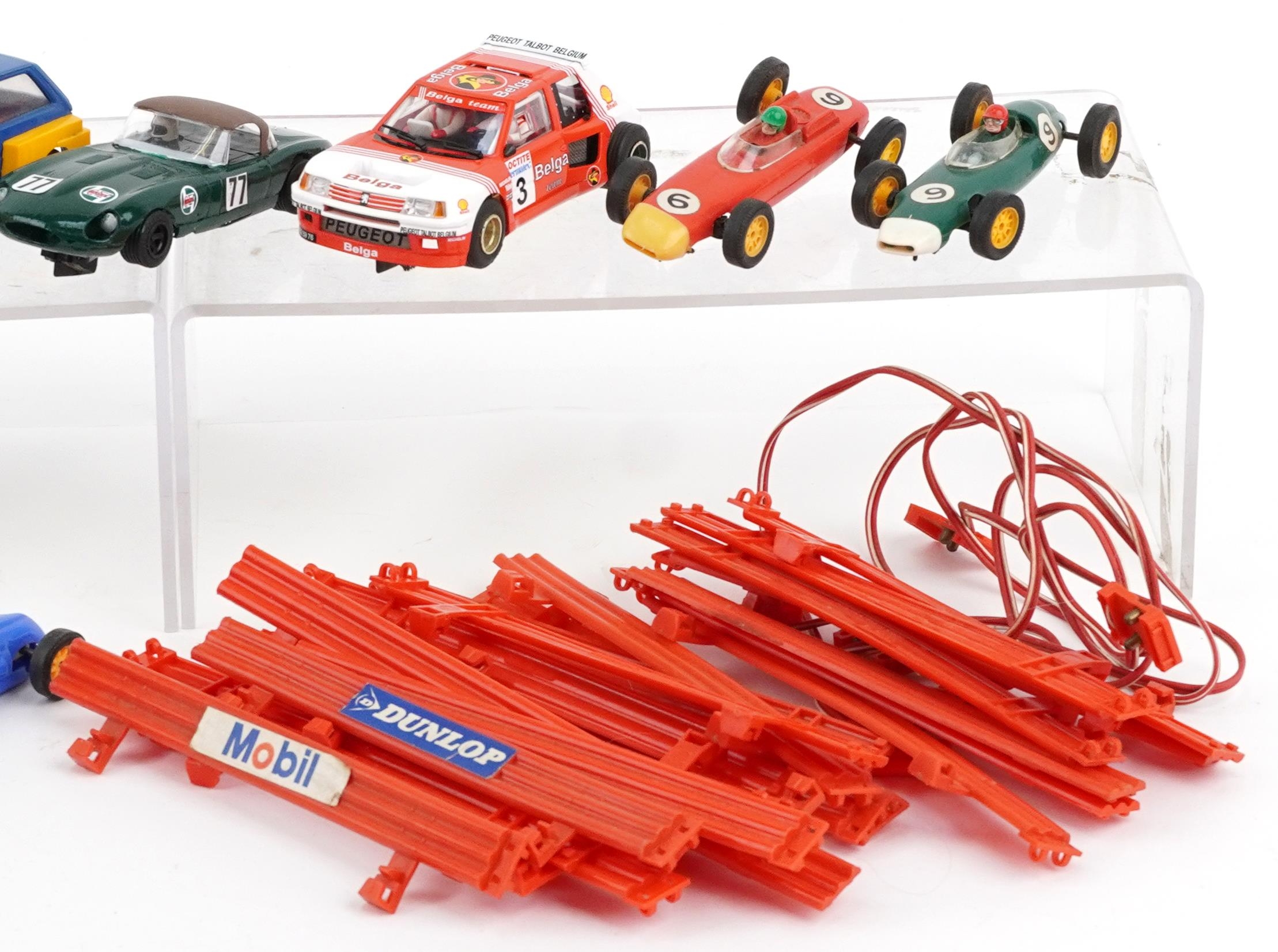 Eleven vintage and later slot cars and accessories including Scalextric and Hornby - Image 3 of 3