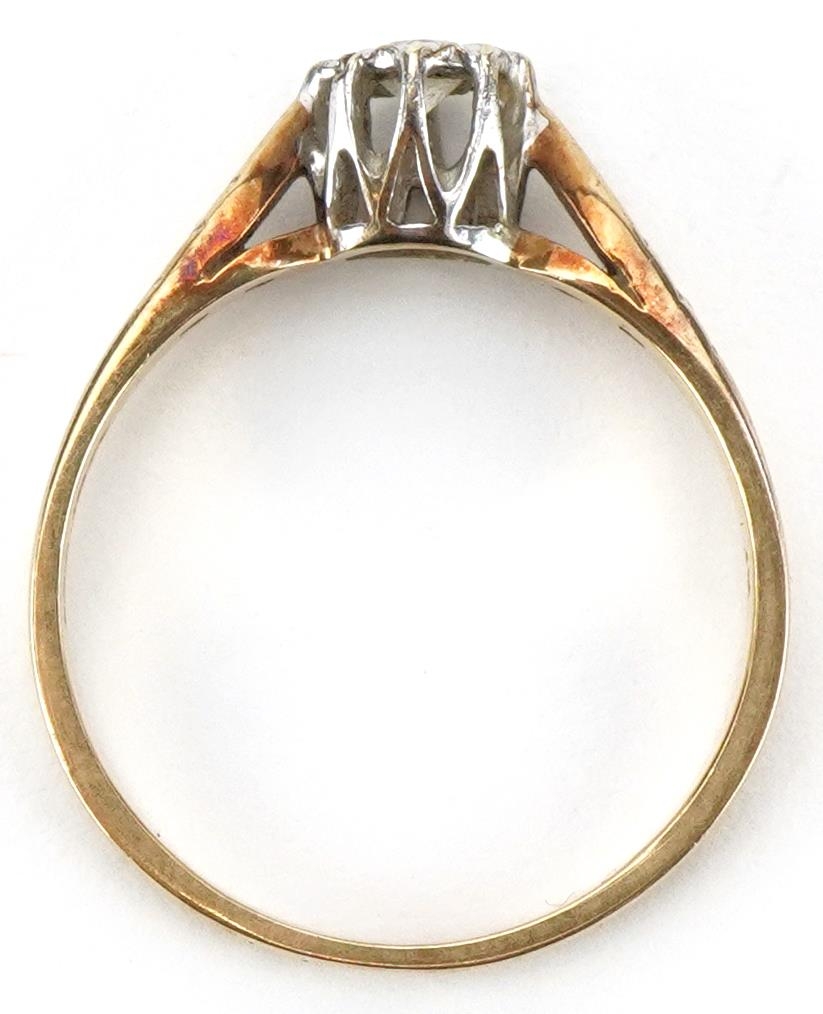 9ct gold diamond solitaire ring with diamond set shoulders, total diamond weight approximately 0. - Image 4 of 6