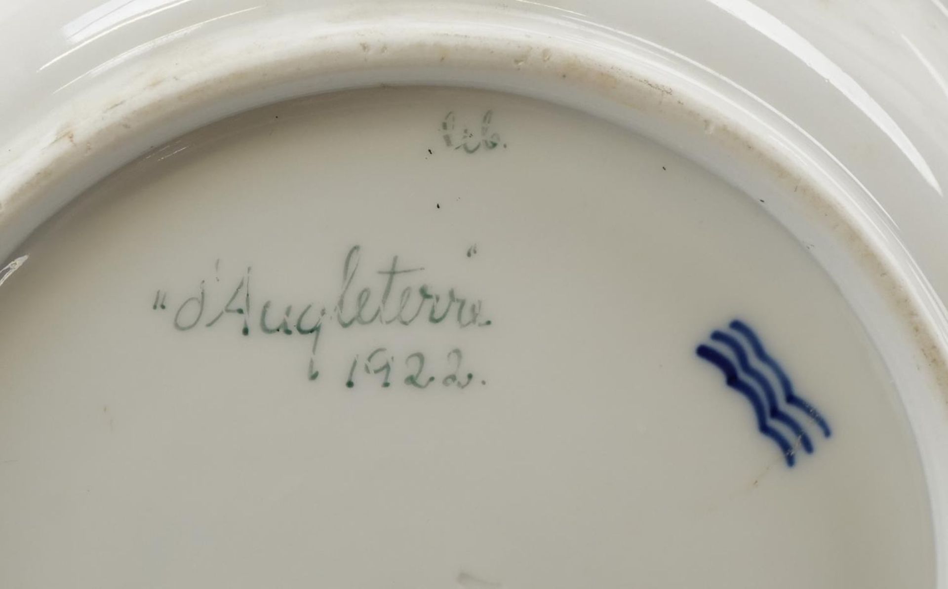Royal Copenhagen, pair of early 20th century Danish porcelain soup bowls having pierced borders, - Bild 3 aus 3