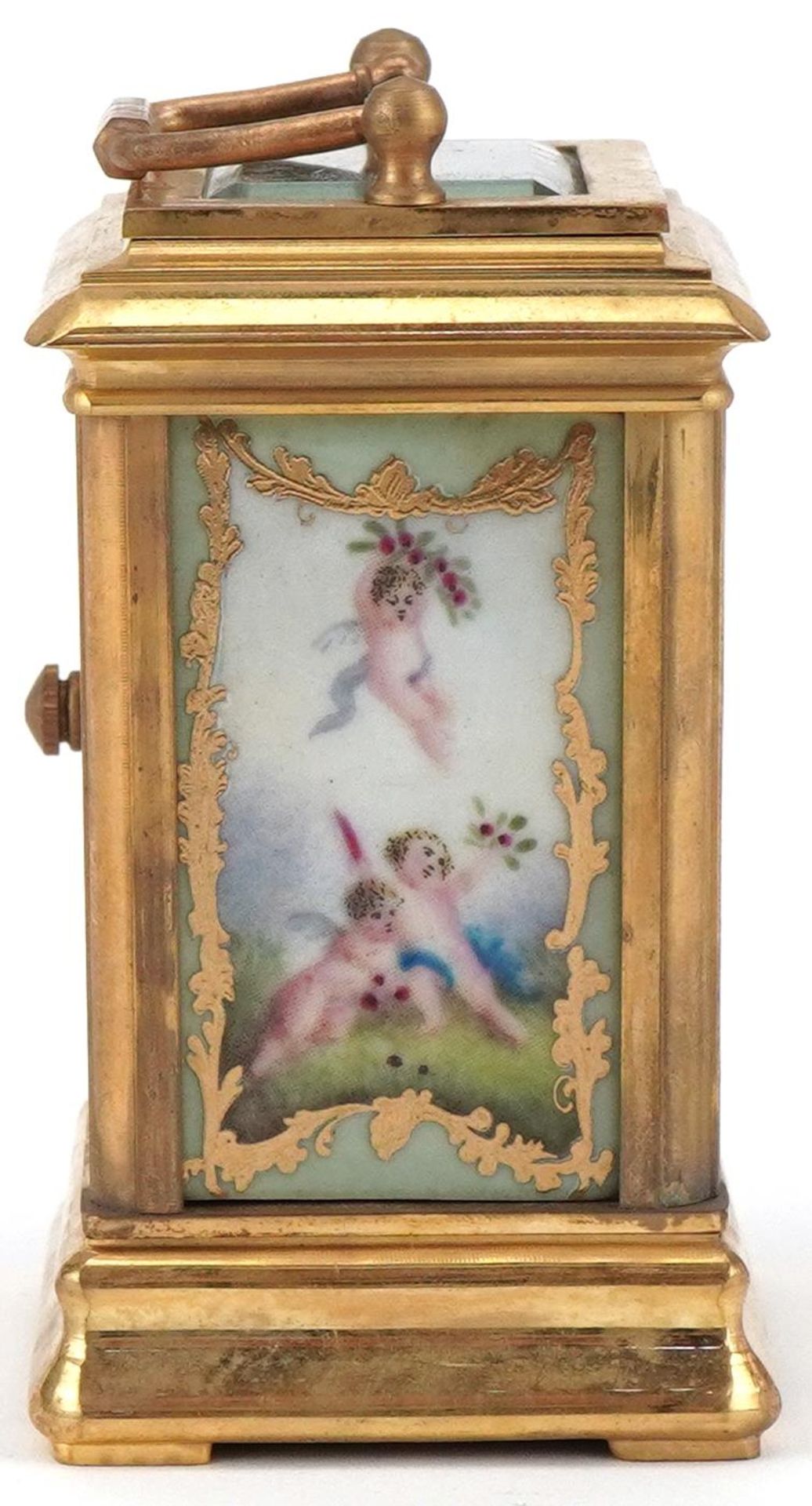 Miniature brass cased carriage clock with Sevres type porcelain panels decorated with Putti, 8cm - Bild 5 aus 7