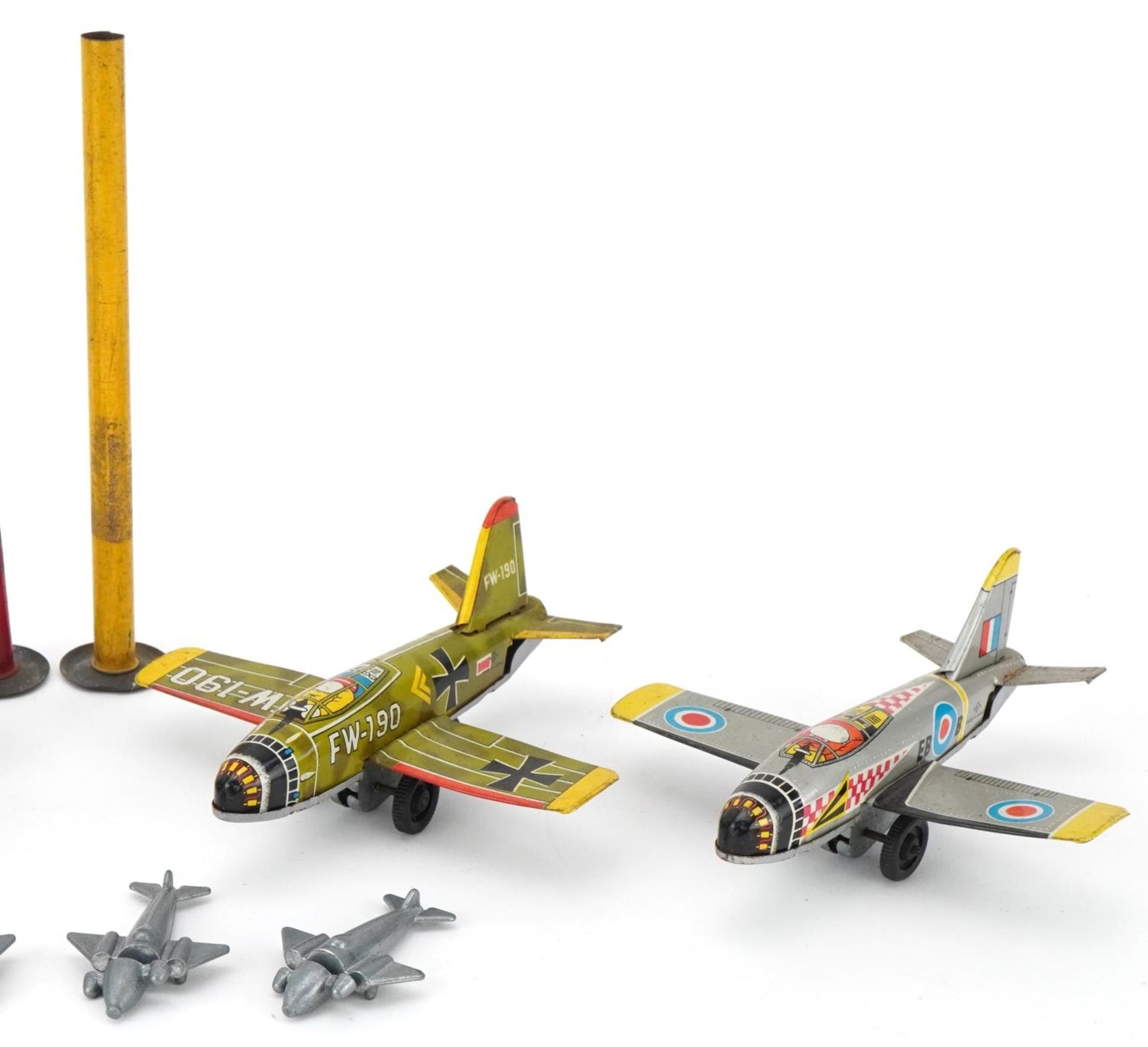 Vintage toys including four Japanese tinplate aeroplanes - Image 3 of 3