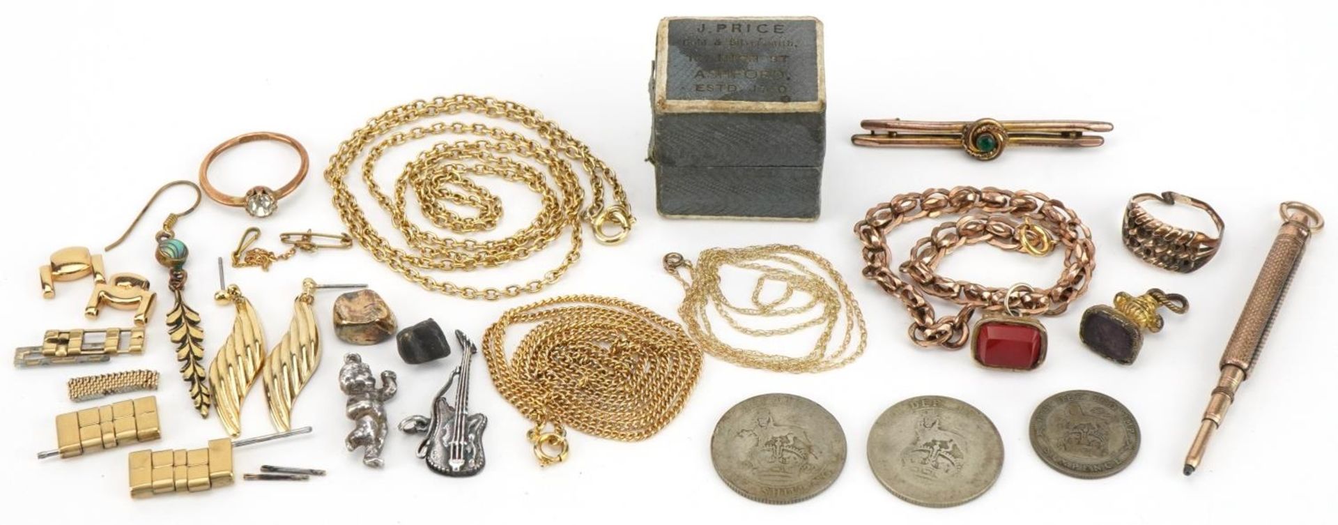 Antique and later gold and yellow metal jewellery and an engine turned propelling pencil including