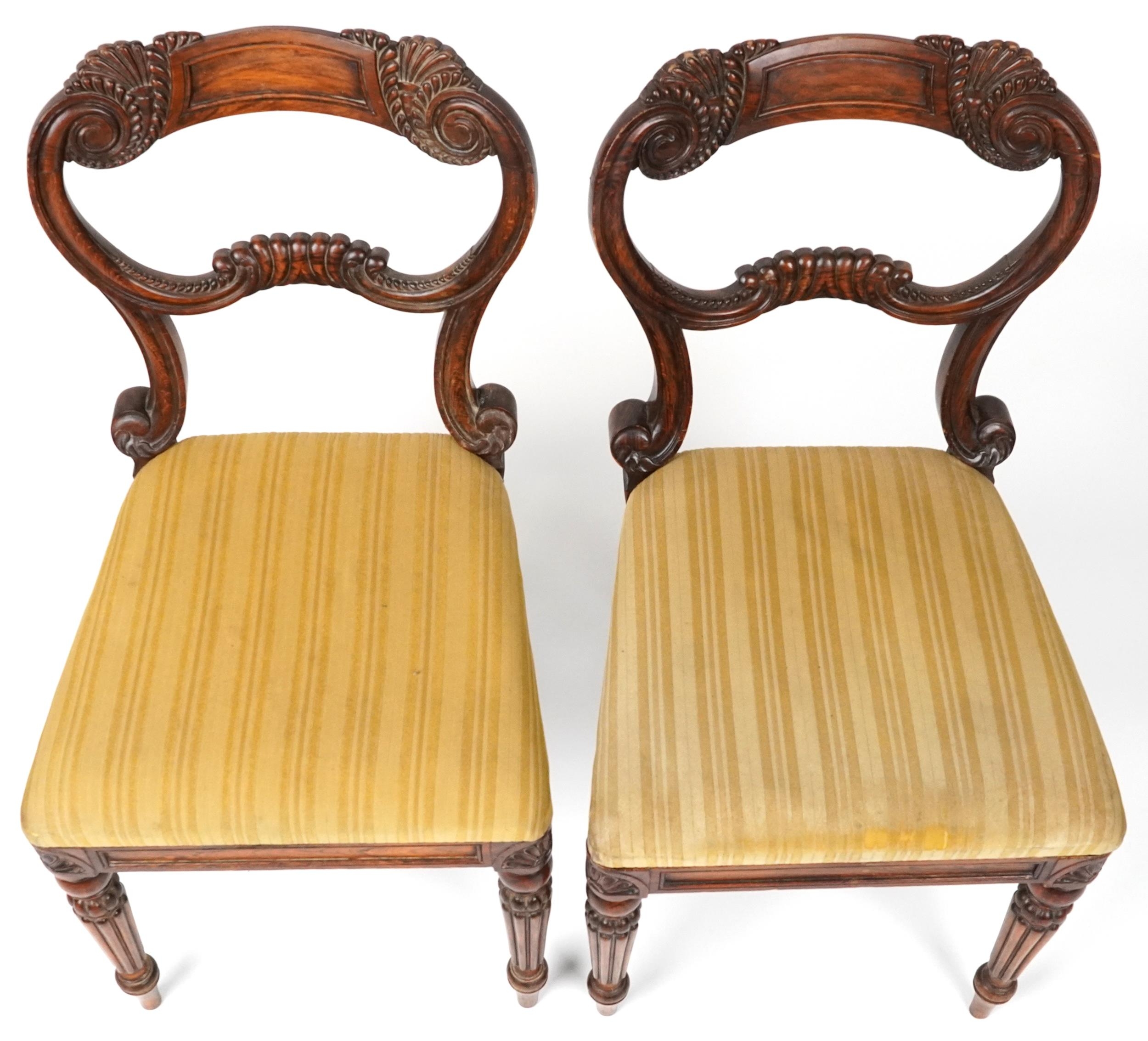 Pair of Victorian carved rosewood occasional chairs with tapestry upholstered cushioned seats on - Image 3 of 4