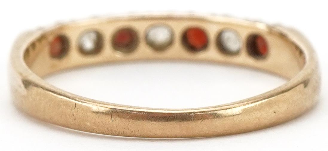 9ct gold garnet and clear stone half eternity ring, sizes M, 1.5g - Image 2 of 4