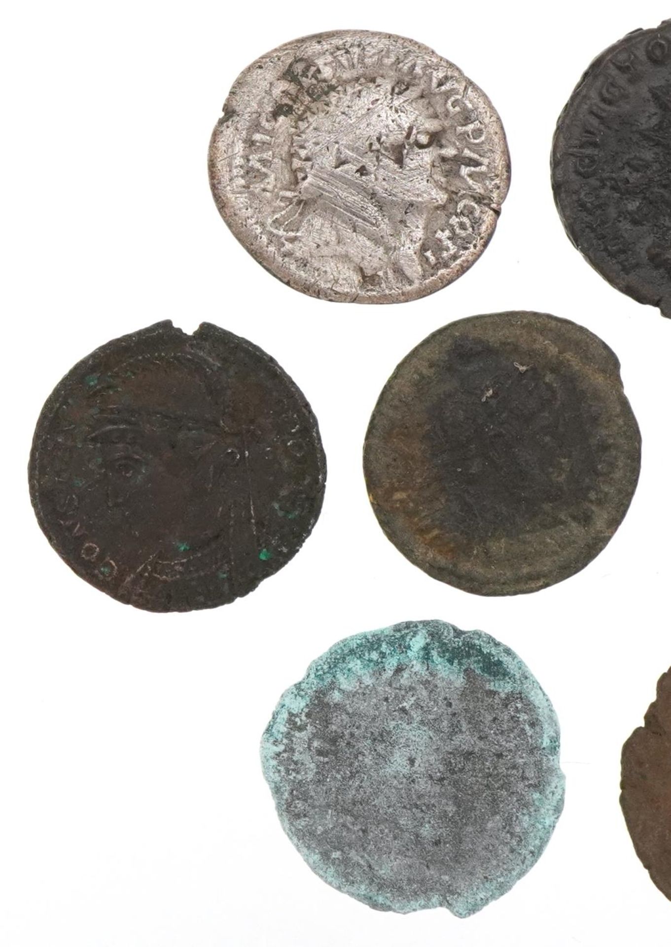 Various ancient coins including a Roman coin and a silver example - Image 2 of 6
