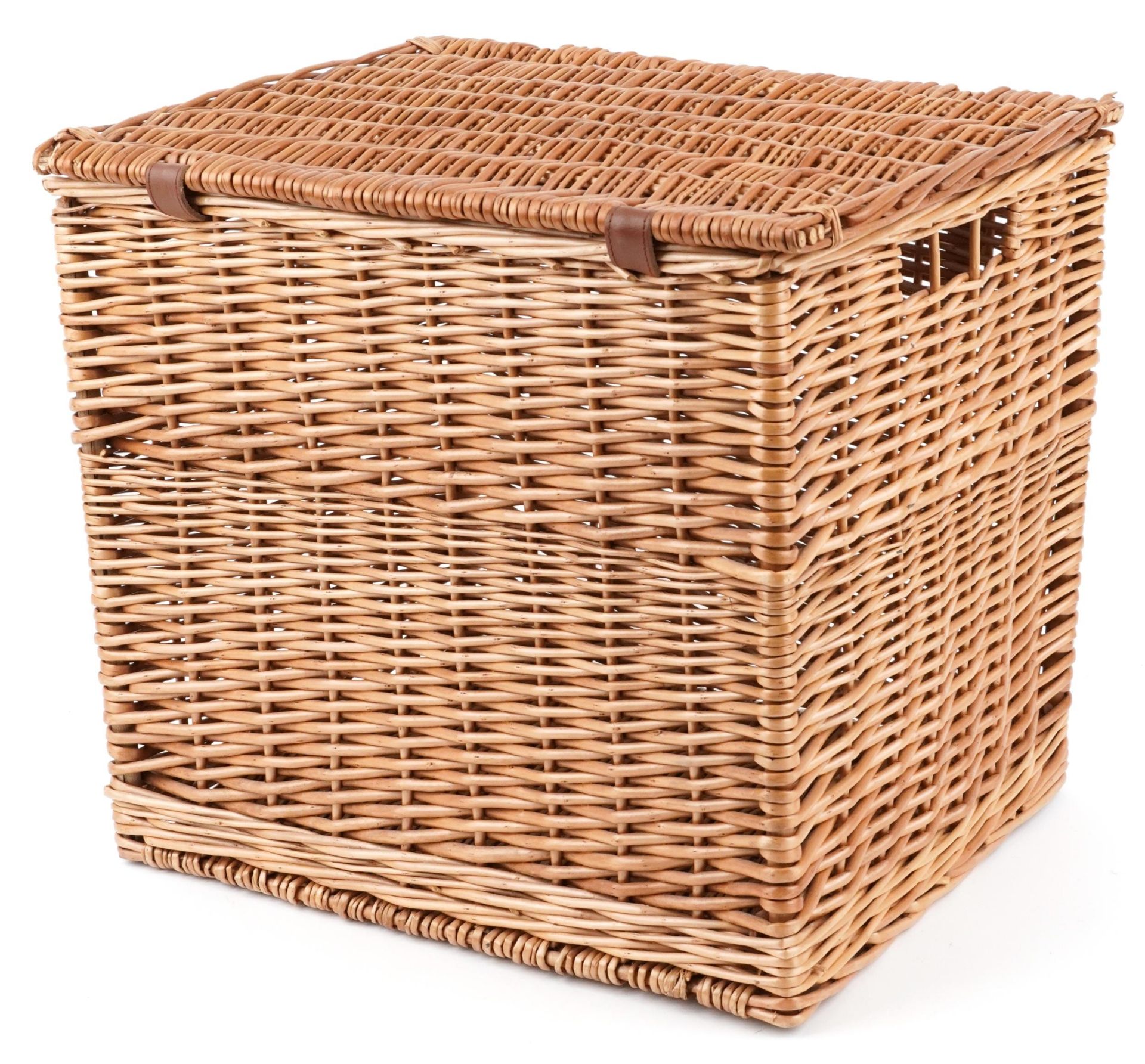 Fortnum & Mason advertising wicker basket, 42.5cm H x 46.5cm W x 37cm D - Bild 3 aus 4