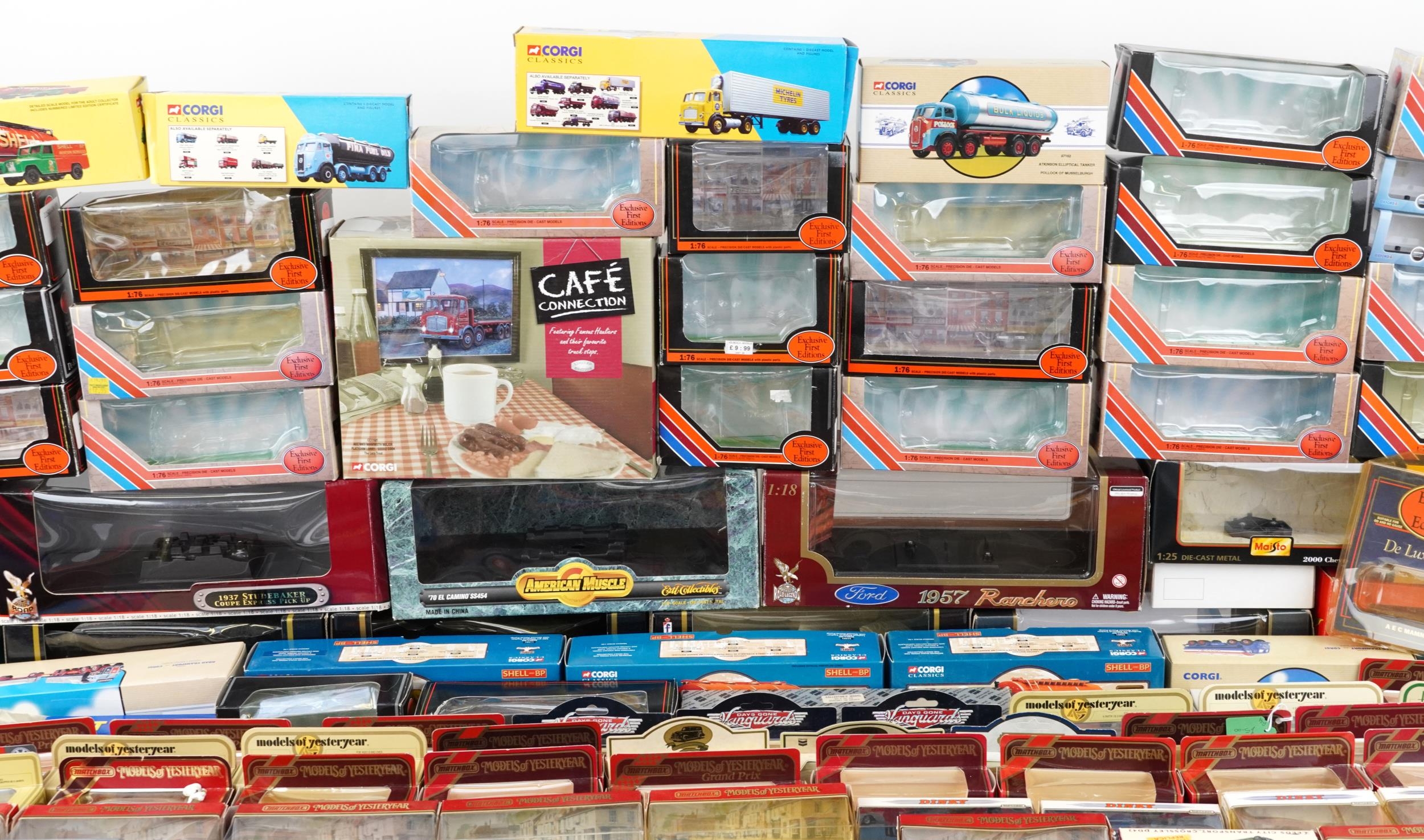 Extensive collection of model collector's vehicle boxes - Bild 3 aus 7