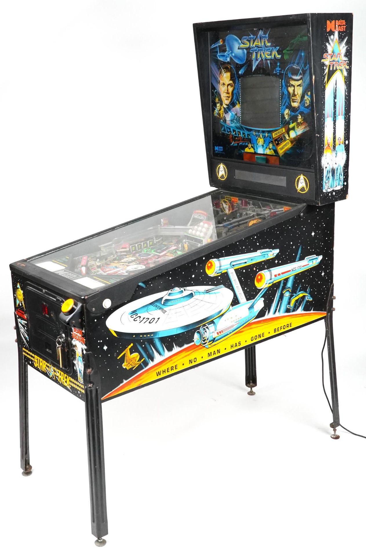 Vintage Star Trek pinball machine by Data East, 193cm H x 71cm W x 136cm D