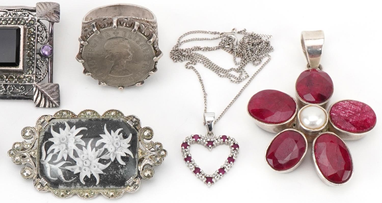 Victorian and later silver and white metal jewellery including an aesthetic 'Mother' brooch, - Image 3 of 5