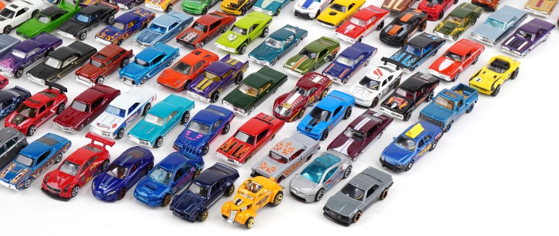 Large collection of diecast vehicles, predominantly Hot Wheels - Image 5 of 6