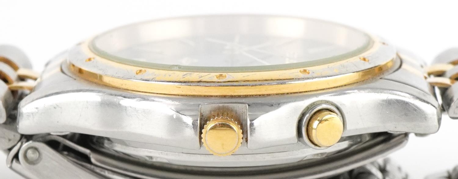 Seiko, gentlemen's Seiko SQ100 kinetic wristwatch having blue dial with date aperture, model 5M22- - Bild 8 aus 8