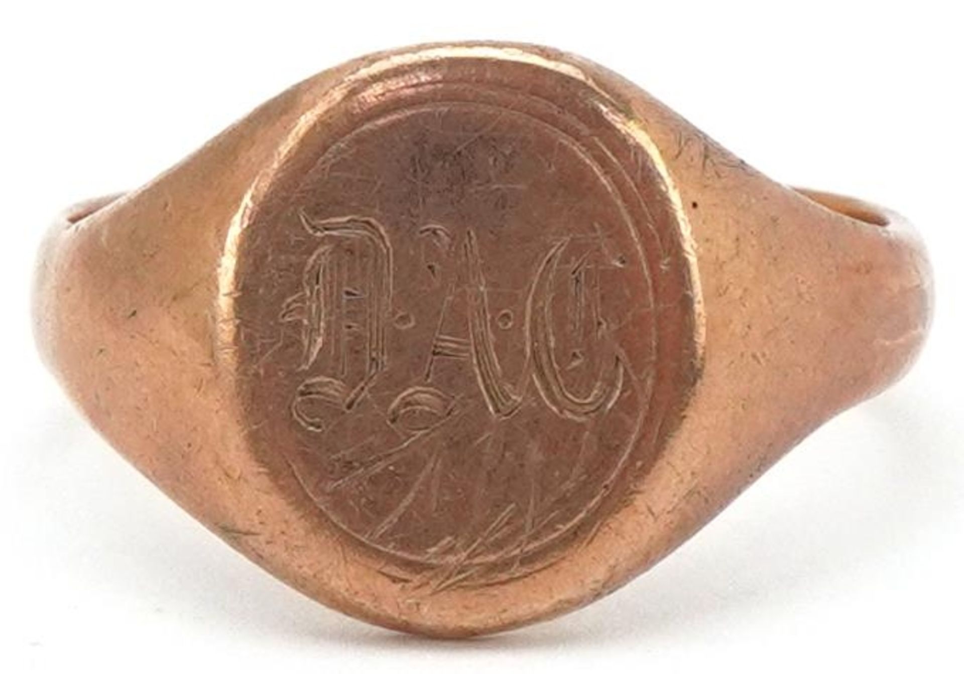 9ct rose gold engraved signet ring, size R, 5.7g
