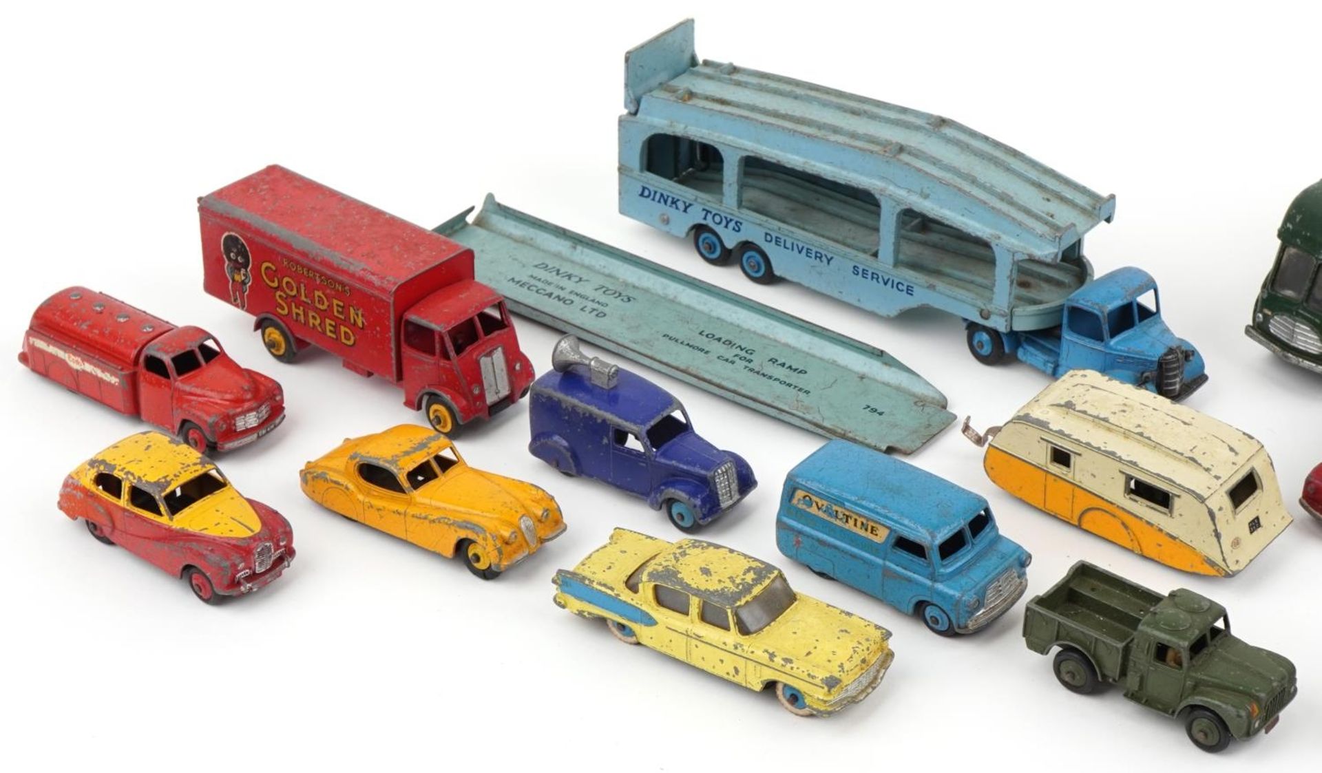 Dinky Supertoys diecast vehicles including Guy Van advertising Robertson's Golden Shred and a - Bild 2 aus 3