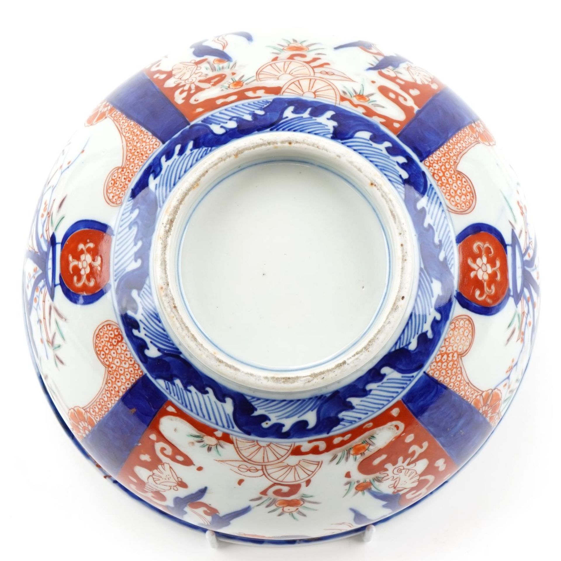 Japanese Imari porcelain bowl hand painted with panels of flowers, 25cm in diameter - Image 6 of 6