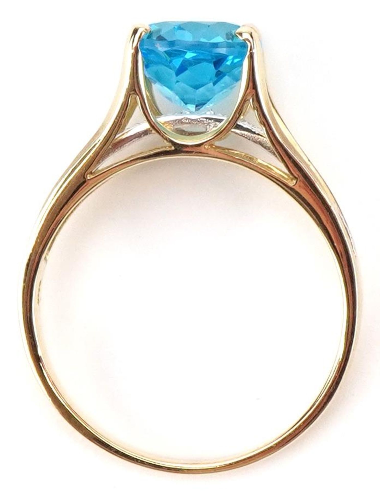9ct gold blue topaz solitaire ring with diamond set shoulders, size P/Q, 3.3g - Image 3 of 5