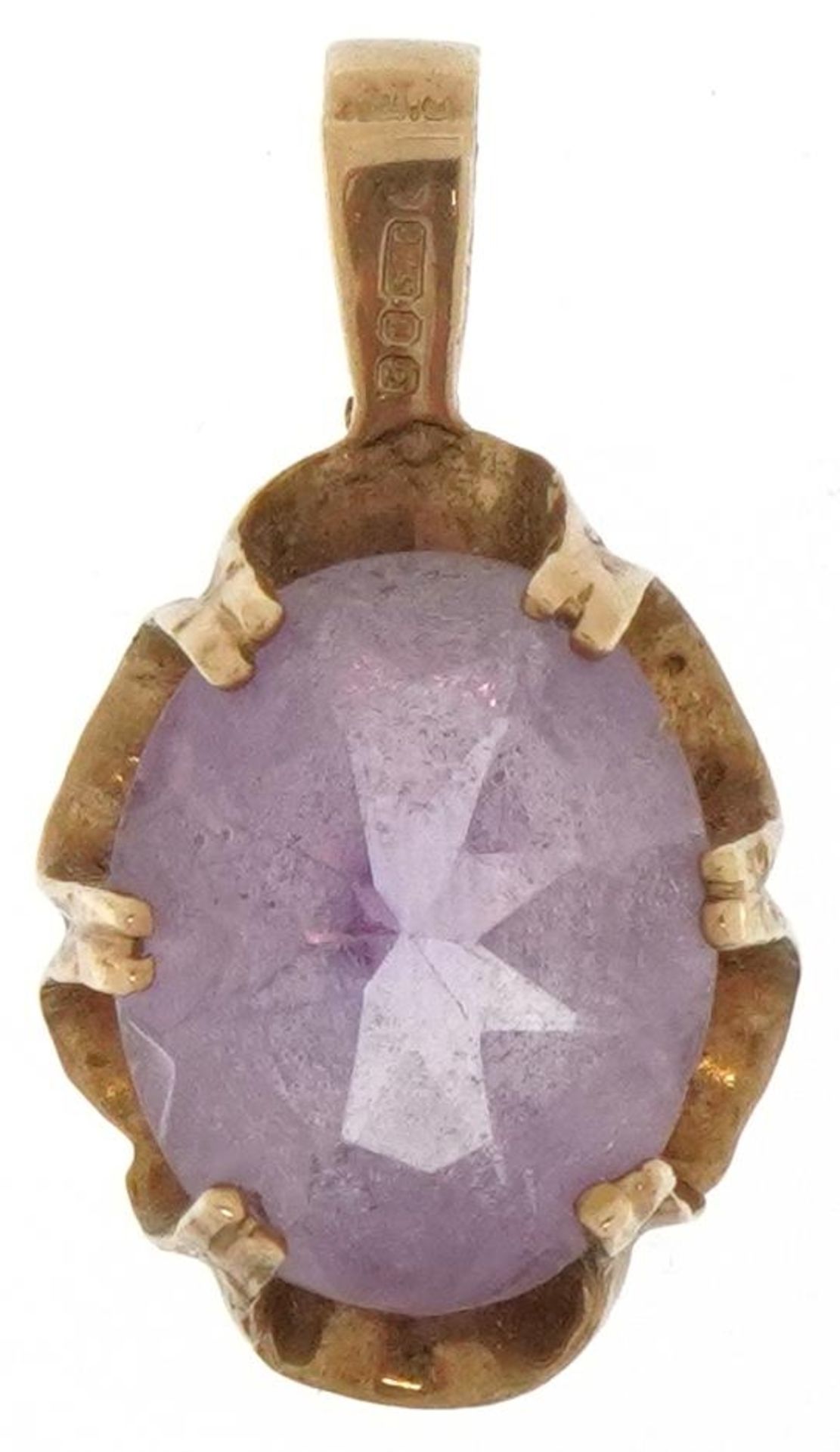 9ct gold amethyst solitaire pendant, 1.8cm high, 1.5g