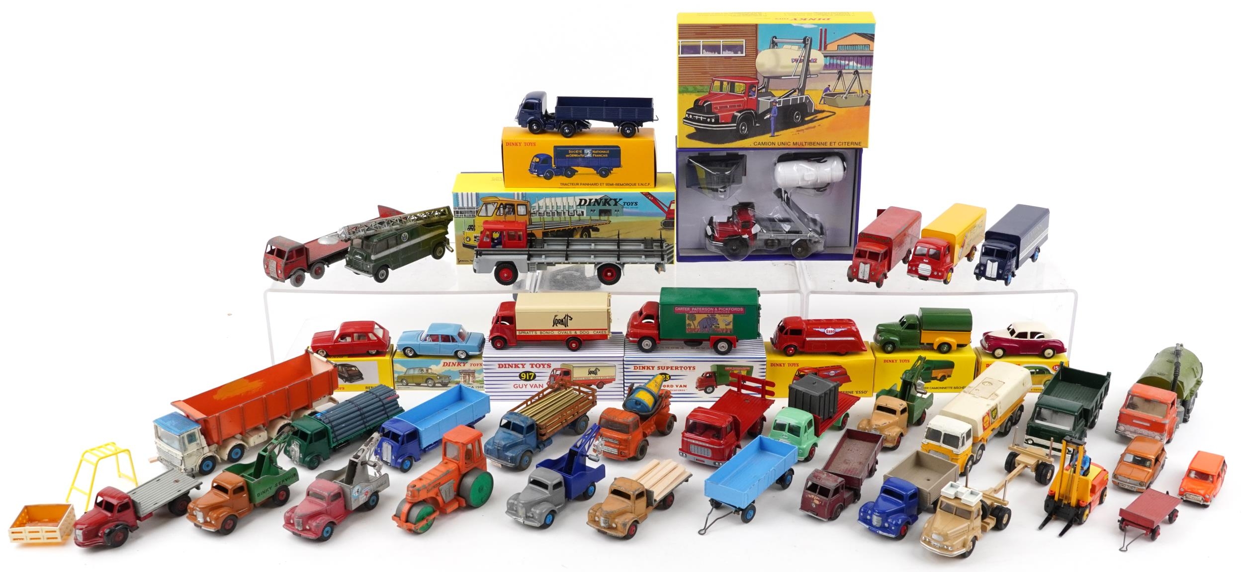 Vintage and later Dinky diecast vehicles, some with boxes, including Foden TV Extending Mast