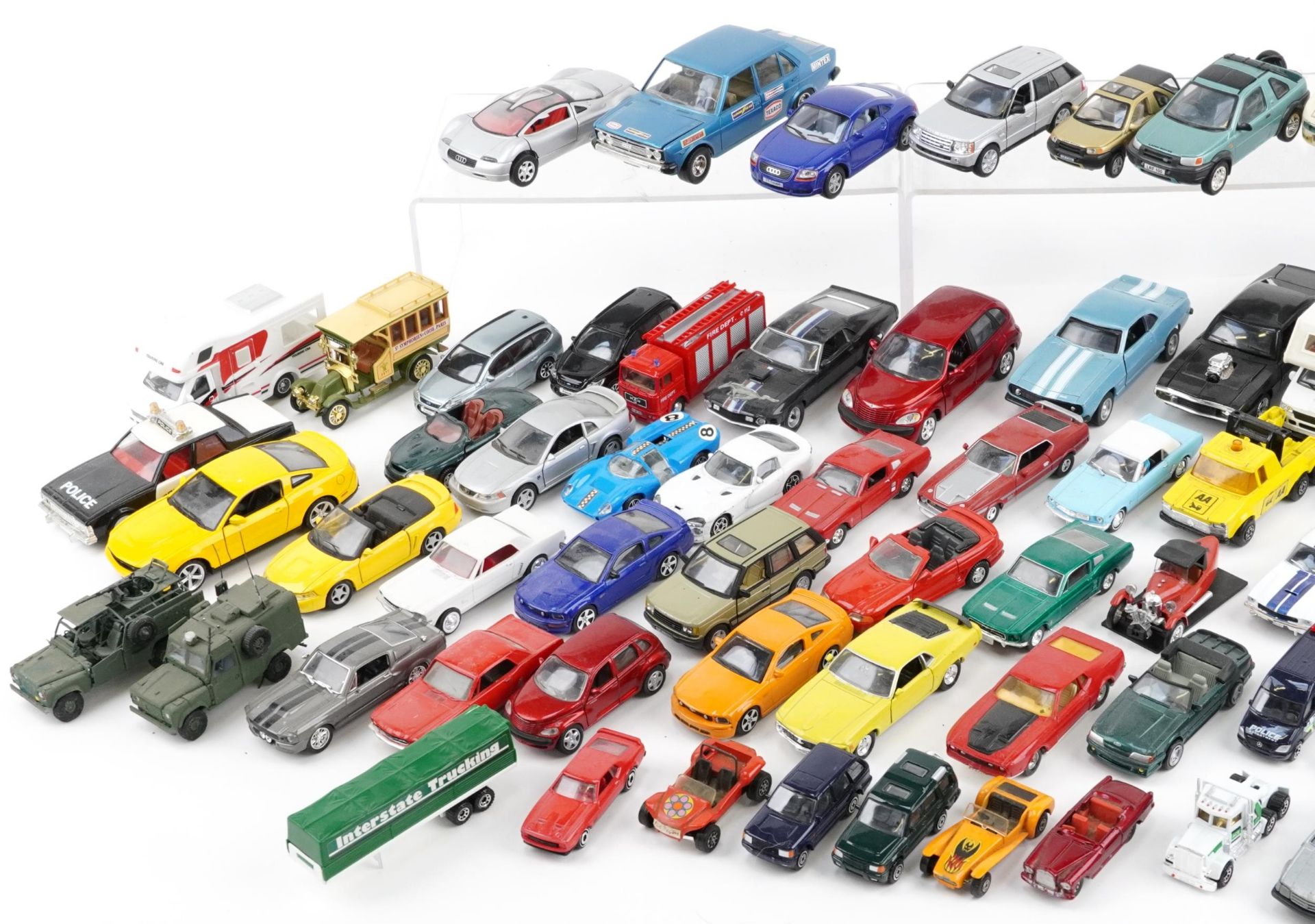 Large collection of vintage and later collector's vehicles, predominantly diecast, including - Image 2 of 3