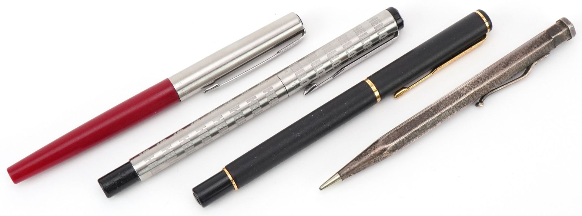 Yard-O-Led rolled silver propelling pencil and three Parker pens including one advertising Hello - Bild 2 aus 4
