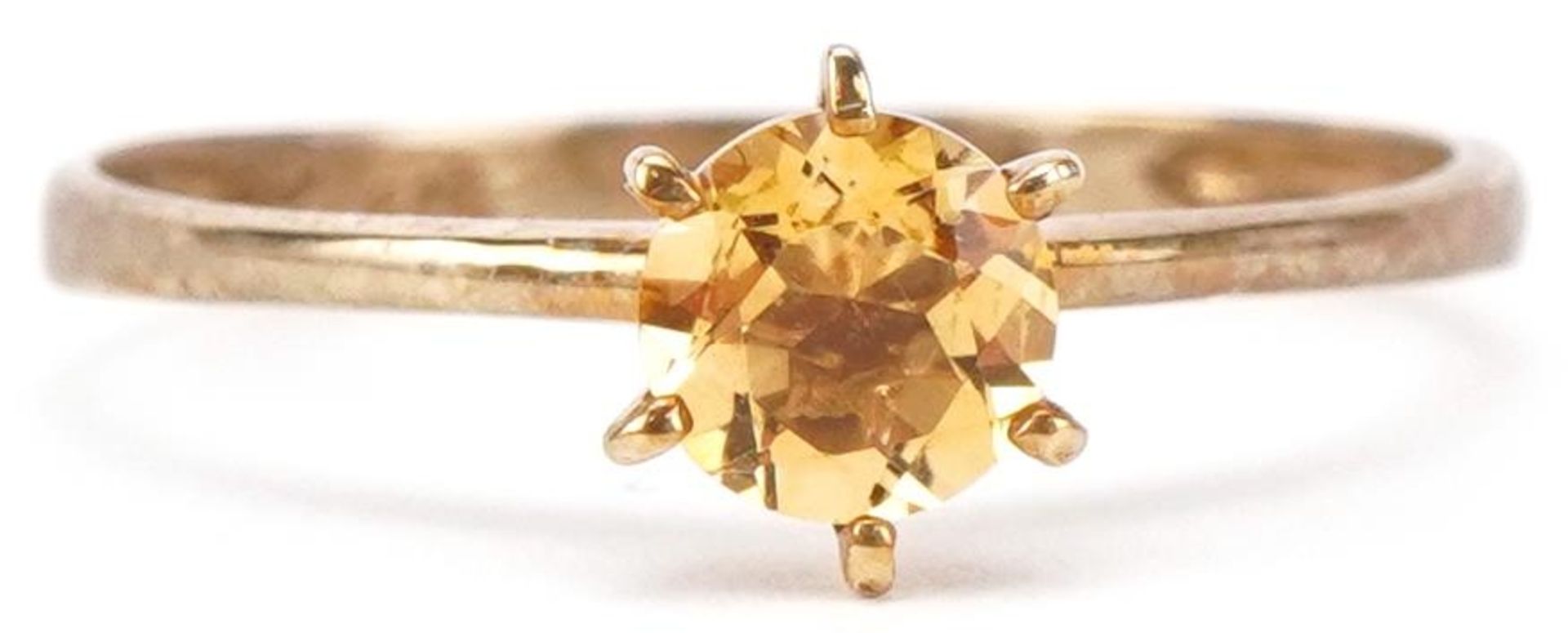 9ct gold citrine solitaire ring, size O, 1.0g