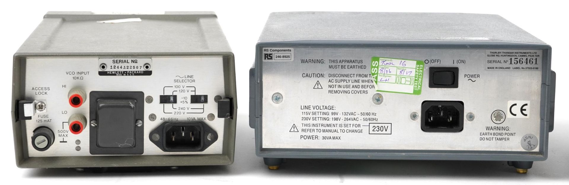 Four vintage electrical power supplies including Hewlett Packard 3311A function generator, Hewlett - Bild 5 aus 6