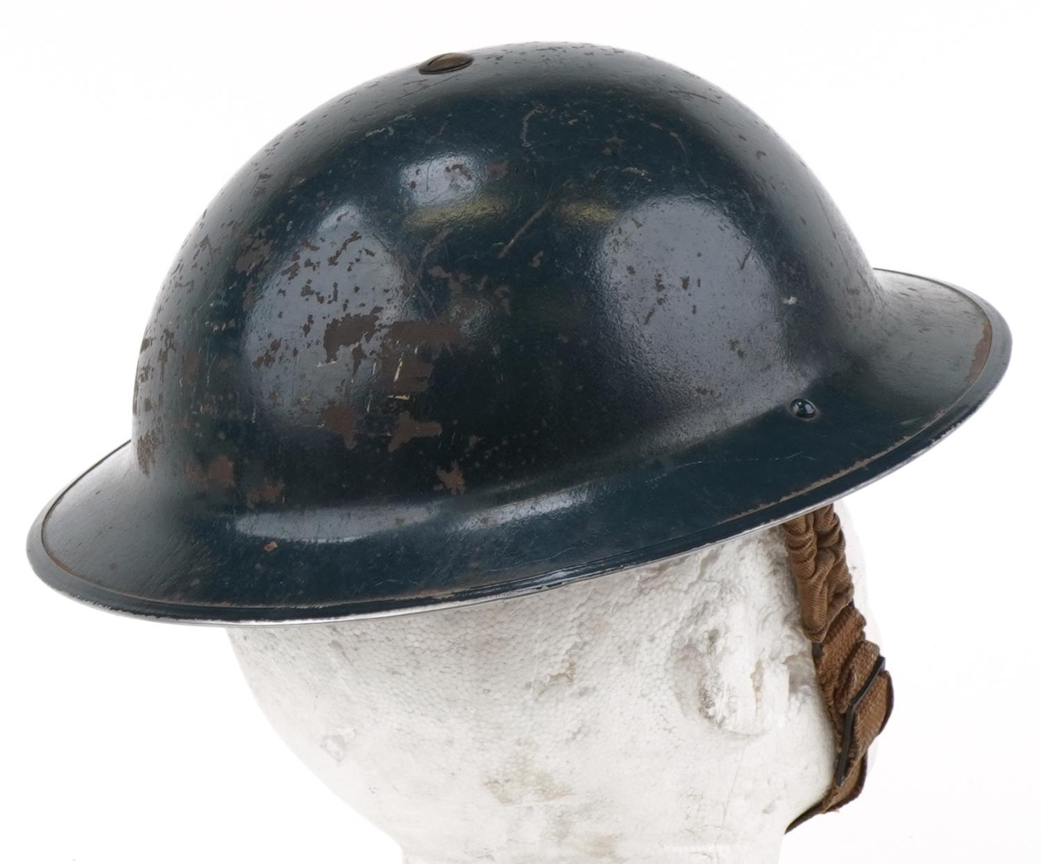 Military interest Brodie tin helmet, Vero 1 1938, stamped R O. Co - Image 2 of 3