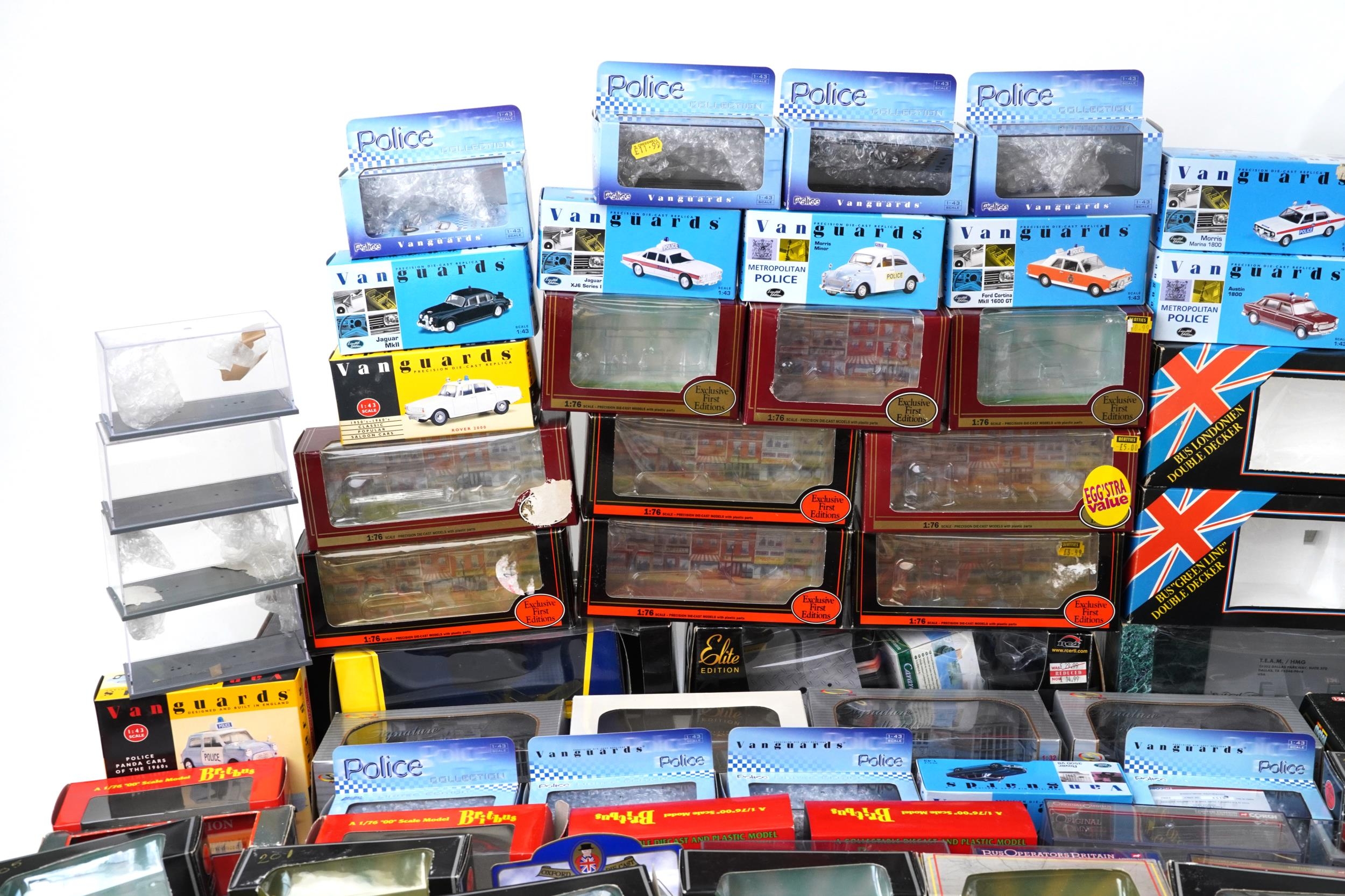 Extensive collection of model collector's vehicle boxes - Bild 2 aus 7