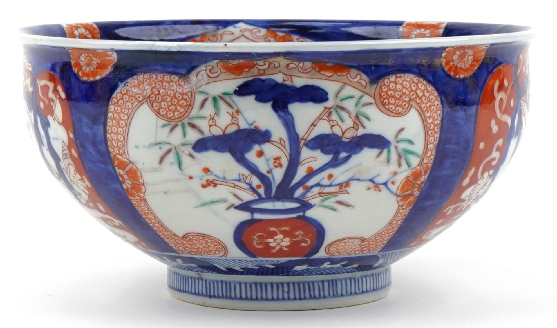 Japanese Imari porcelain bowl hand painted with panels of flowers, 25cm in diameter - Image 4 of 6