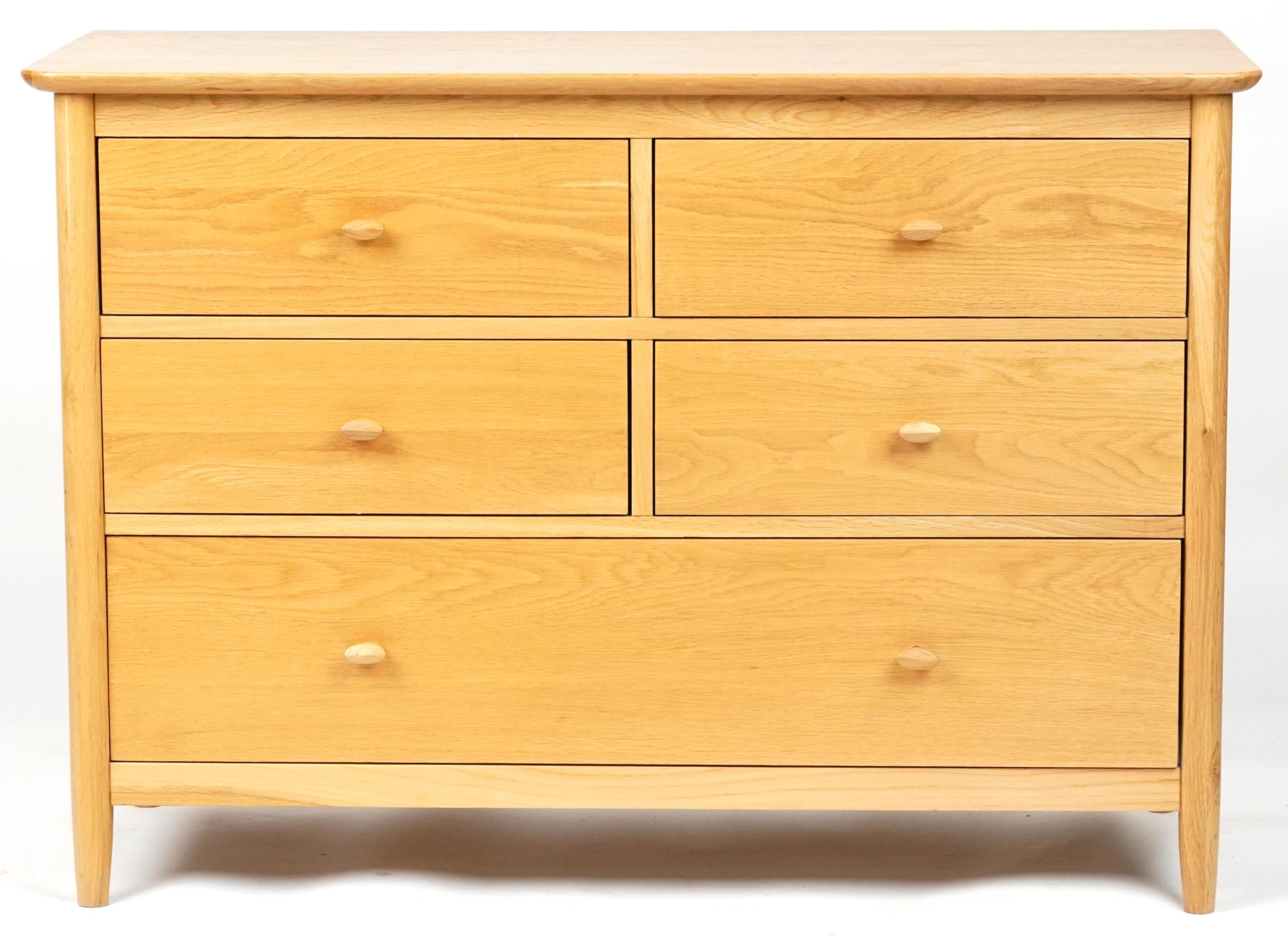 Ercol Teramo contemporary light oak five drawer chest, 79cm H x 114cm W x 47cm D - Image 2 of 6