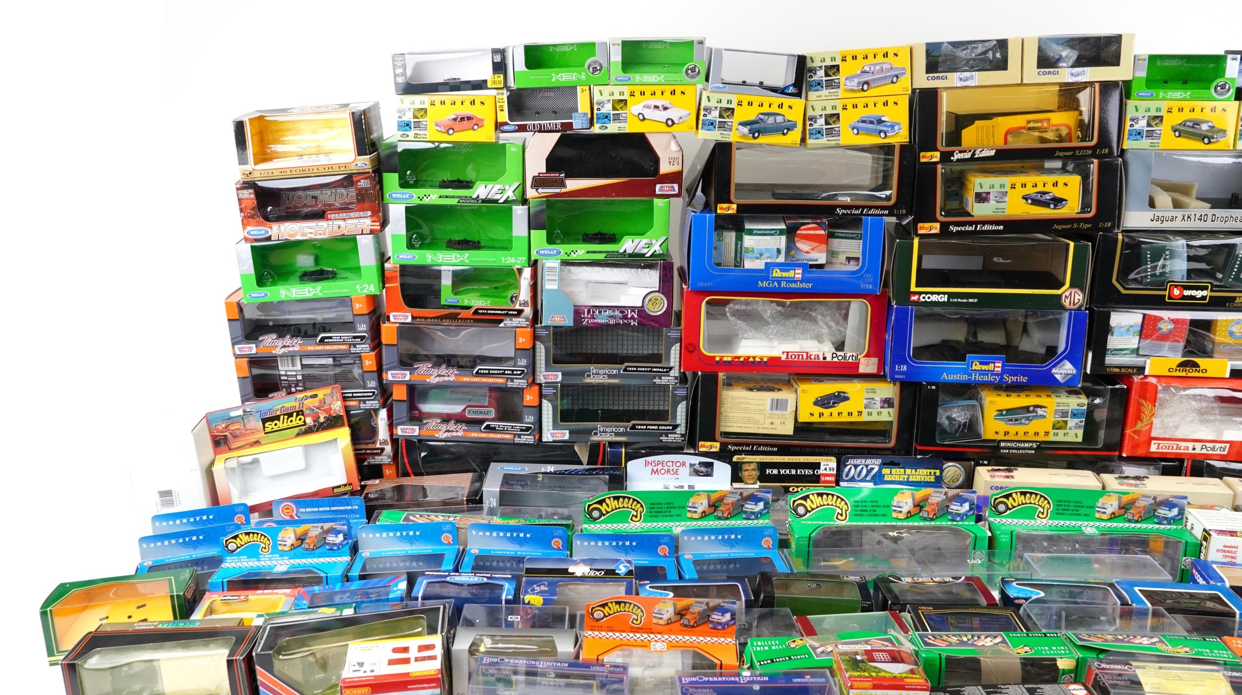 Extensive collection of model collector's vehicle boxes - Bild 2 aus 5