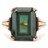 9ct gold green stone ring, possibly green topaz, the stone approximately 14.0mm x 10.50mm x 5.80mm