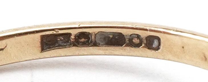 9ct gold garnet cluster ring, size I, 1.1g - Image 4 of 4