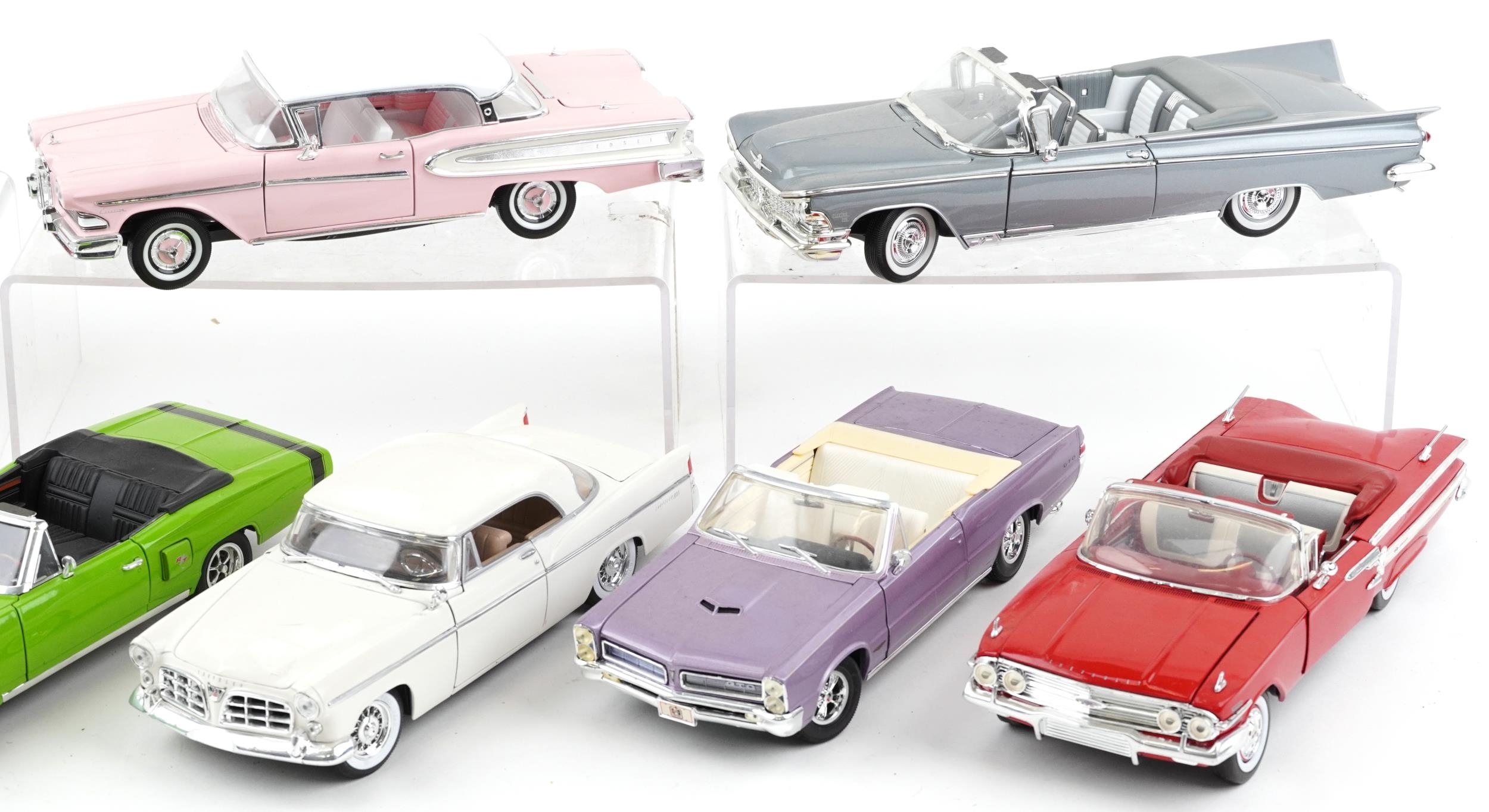 Nine 1:18 scale diecast vehicles including Ertl Chevrolet Bel Air, Road Signature 1959 Buick Electra - Image 3 of 3