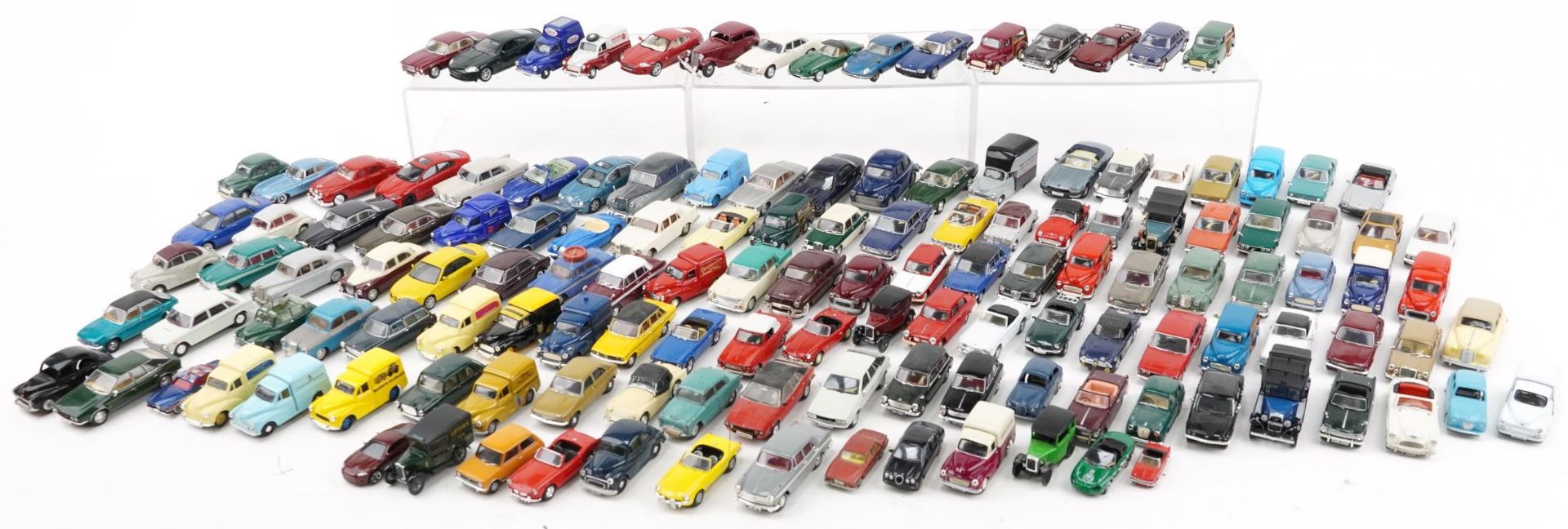 Collection of vintage and later collector's vehicles, predominantly diecast, including Oxford, Atlas