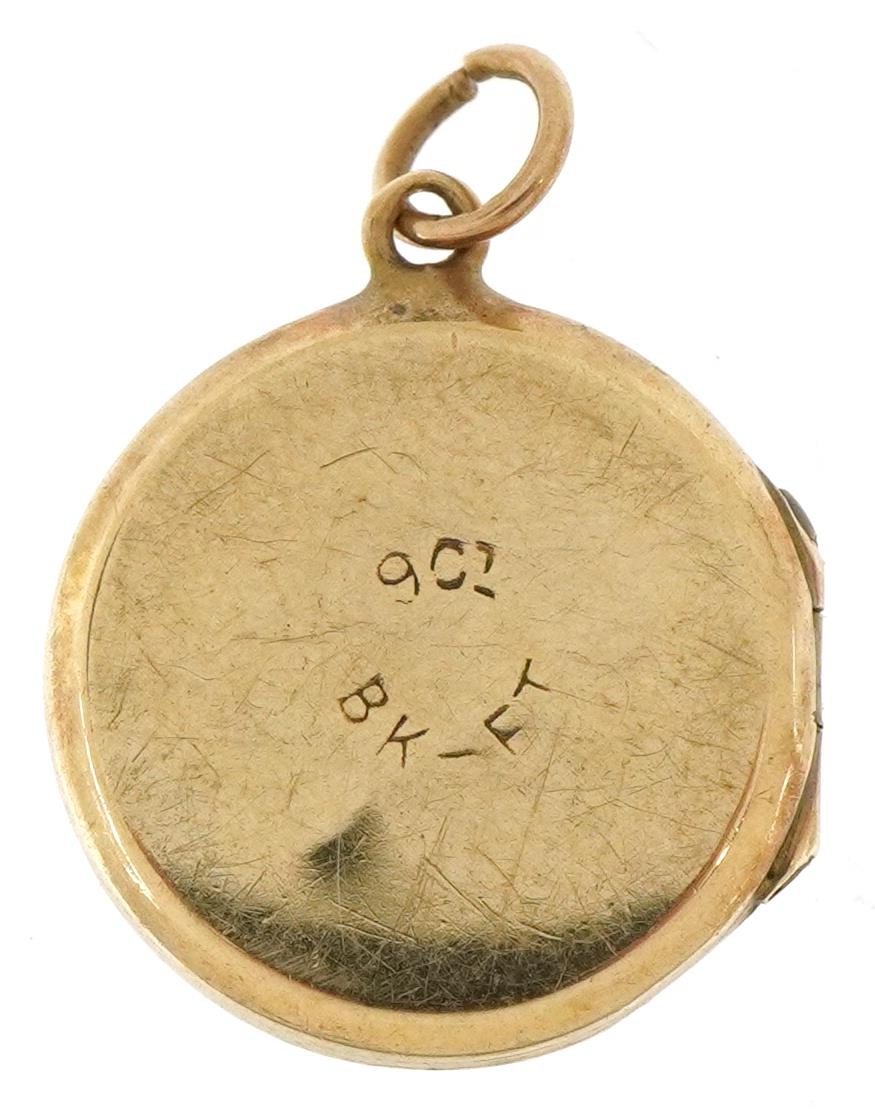 9ct gold back and front engine turned locket, 1.6cm in diameter, 2.2g - Image 4 of 4