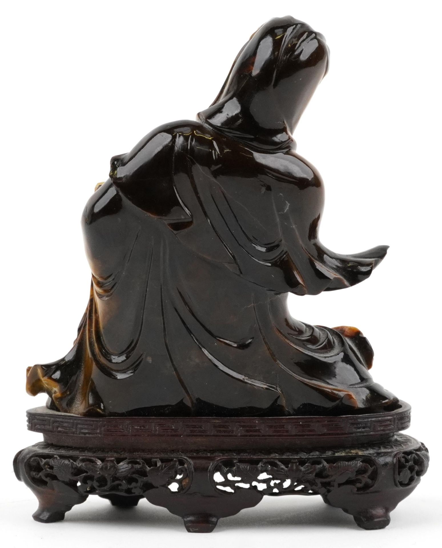 Chinese tiger's eye carving of Guanyin raised on hardwood stand carved with foliage, 16cm high - Bild 3 aus 6