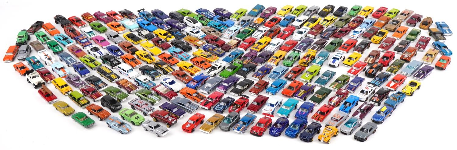 Large collection of diecast vehicles, predominantly Hot Wheels