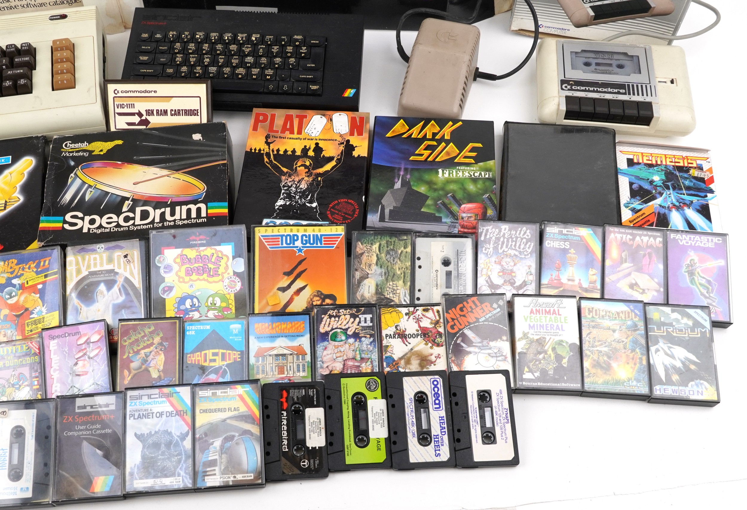 Commodore ZX Spectrum personal computer with accessories and games including 1530 Datasette unit - Bild 5 aus 5