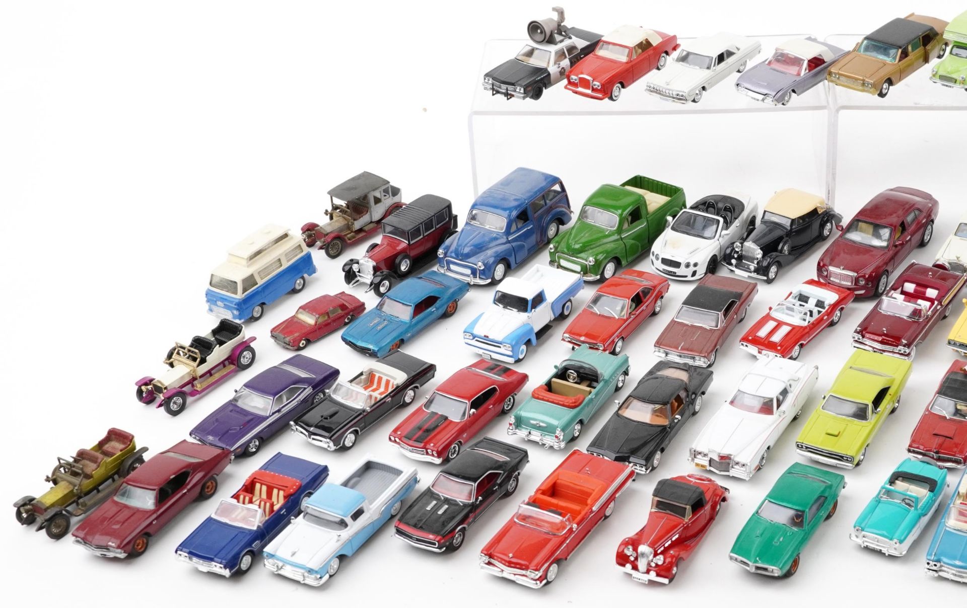 Large collection of vintage and later diecast vehicles including Corgi, Matchbox, Solido and Del - Bild 2 aus 3