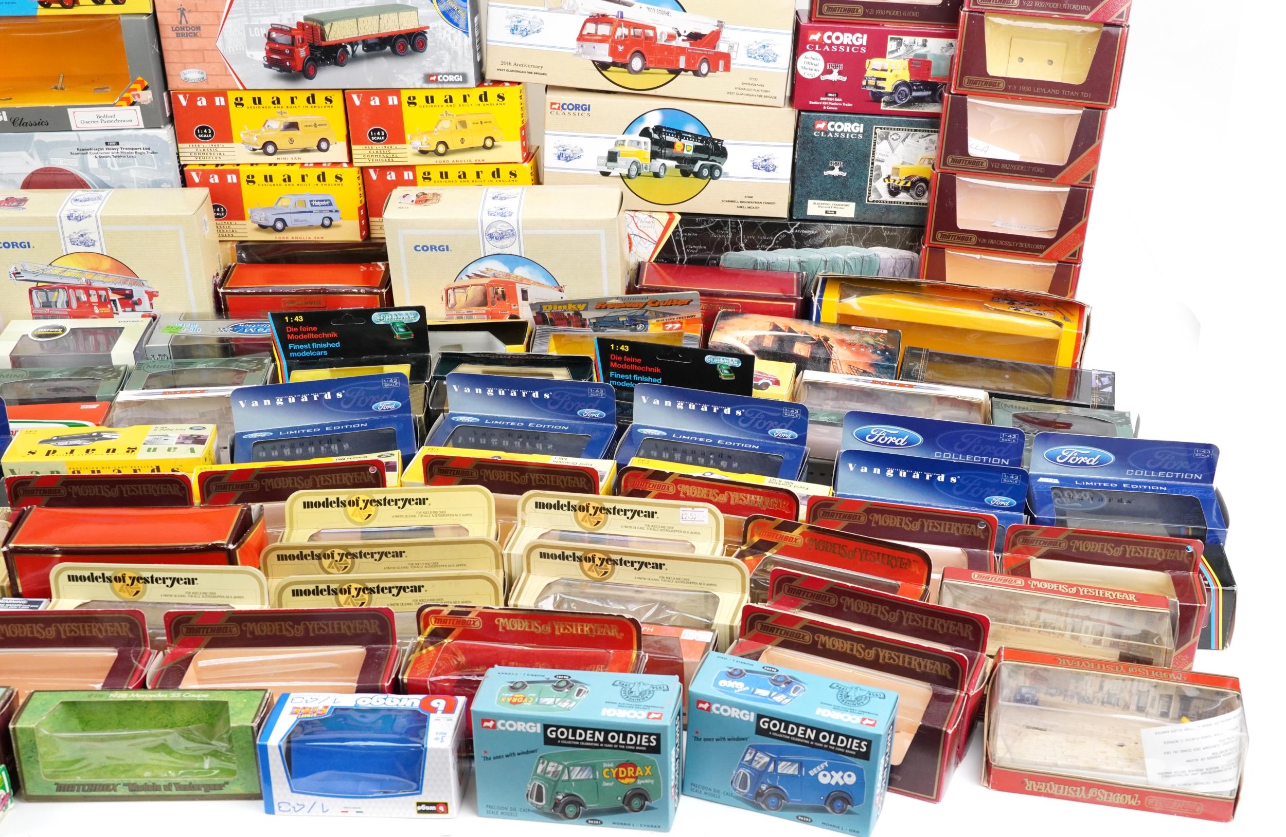 Extensive collection of model collector's vehicle boxes - Image 6 of 6