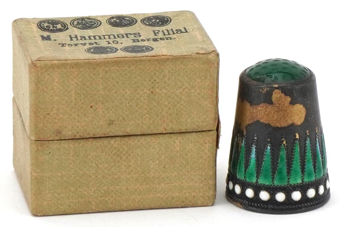 Marius Hammer, Norwegian 930S sterling silver and enamel thimble with green hardstone top and box,