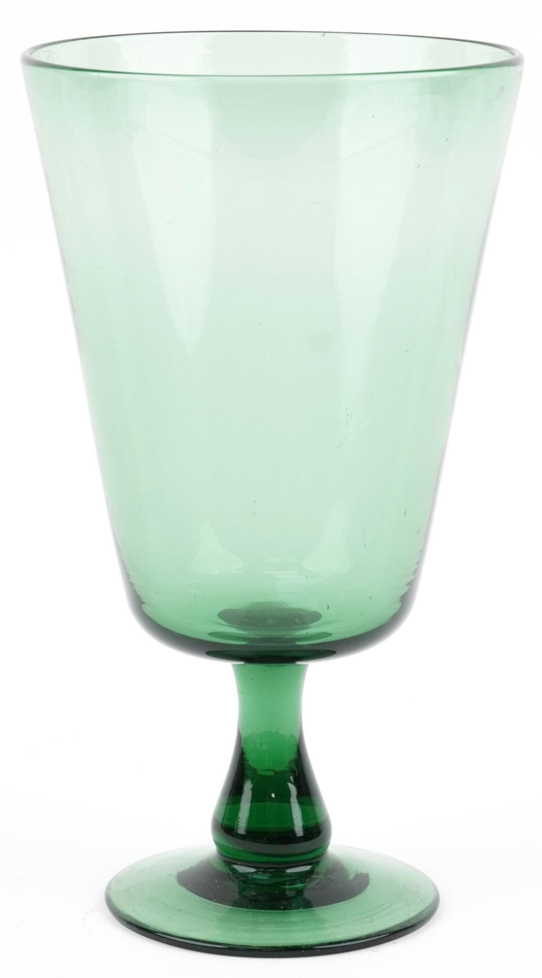 Large 20th Century hand blown green glass goblet shaped vase, 36cm high - Bild 2 aus 4