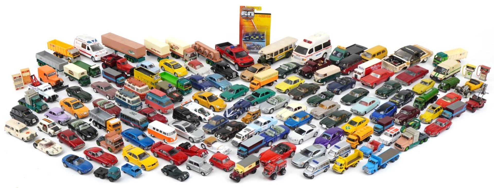 Large collection of vintage and later collector's vehicles, predominantly diecast, including