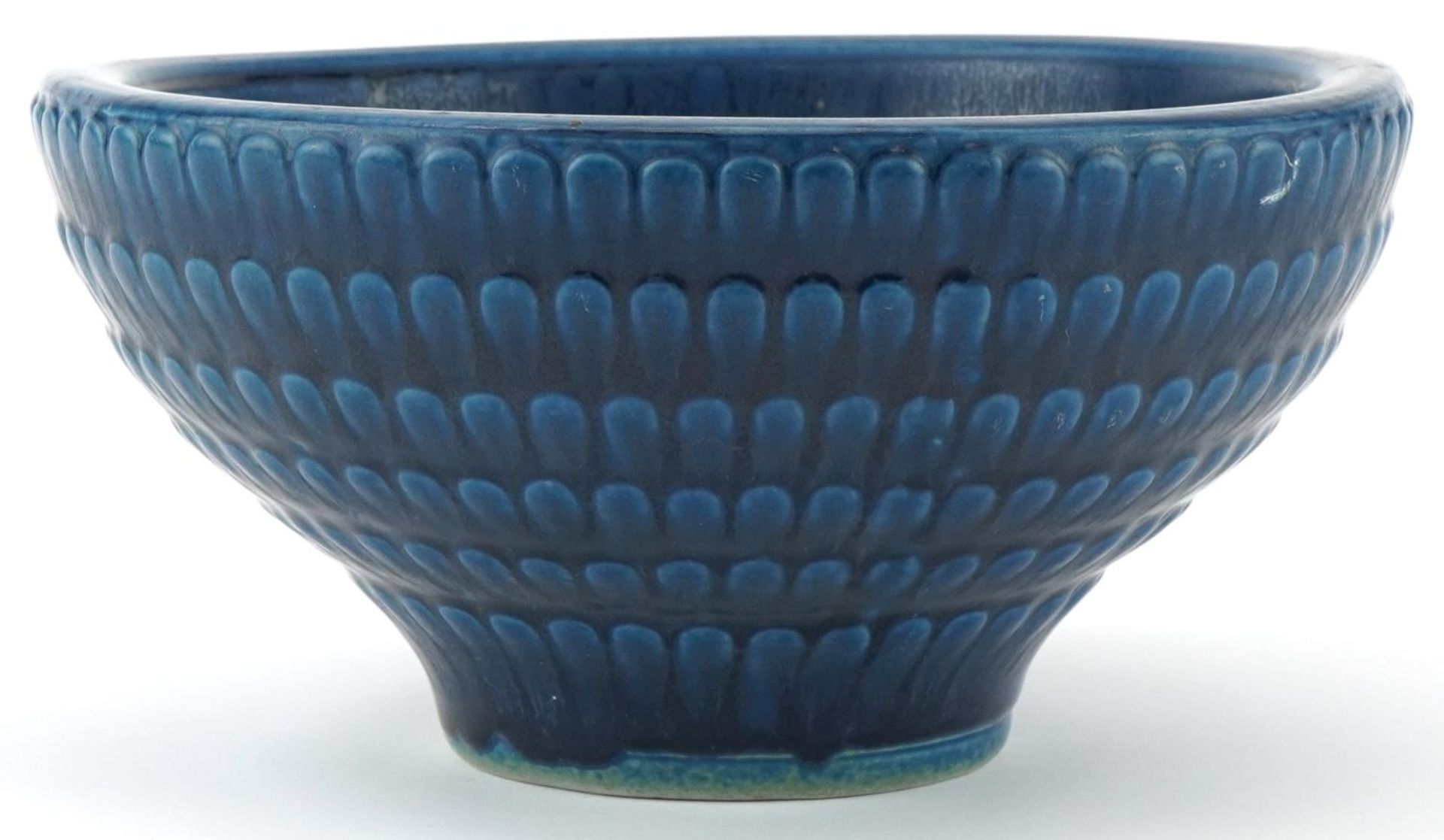 Swedish Gustavsberg naturalistic design ceramic bowl, impressed marks to the base, 21cm in diameter - Bild 4 aus 5